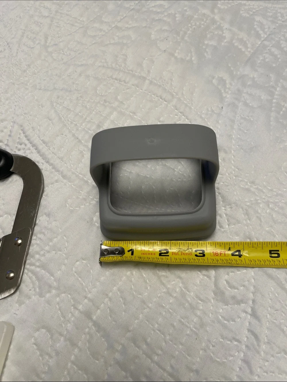 The Pampered Chef Lot of 2 Kitchen Gadgets Crinkle CUTTER & Cut-N-Seal Cutte